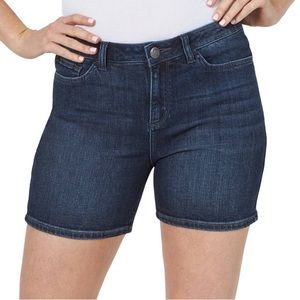 🩳 Rider Lee Mid-Rise Shorts